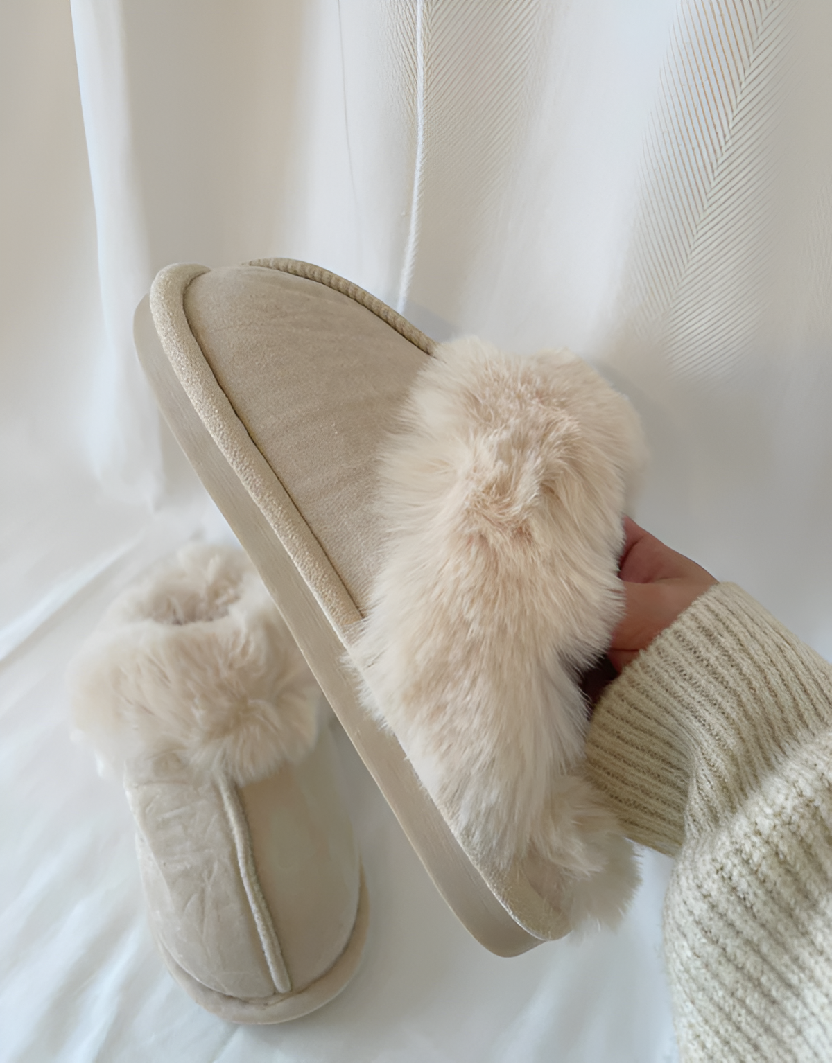 NIAM | FUZZY SLIPPER